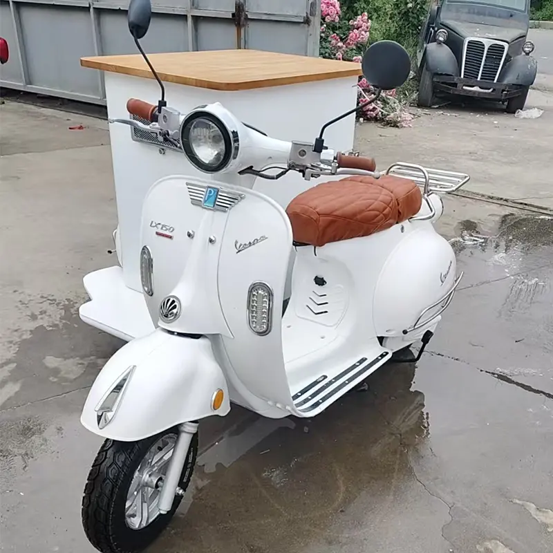 Piaggio Ape Gelato балмұздақ арбасы